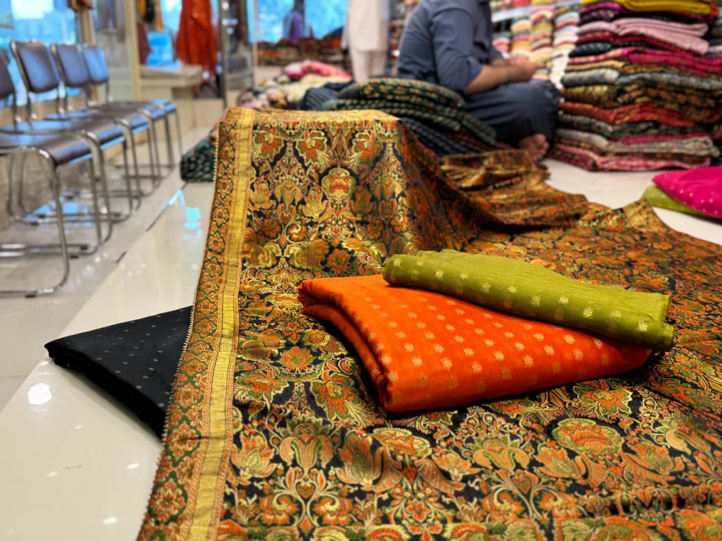 RESHMI RAJISTANI KHIMKHAB