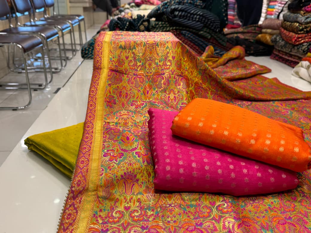 RESHMI RAJISTANI KHIMKHAB