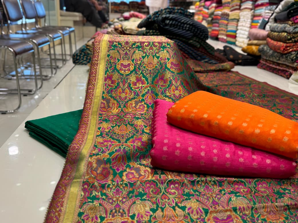 RESHMI RAJISTANI KHIMKHAB