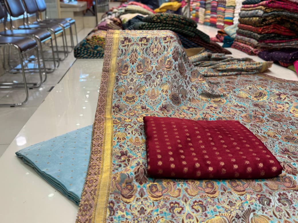 RESHMI RAJISTANI KHIMKHAB