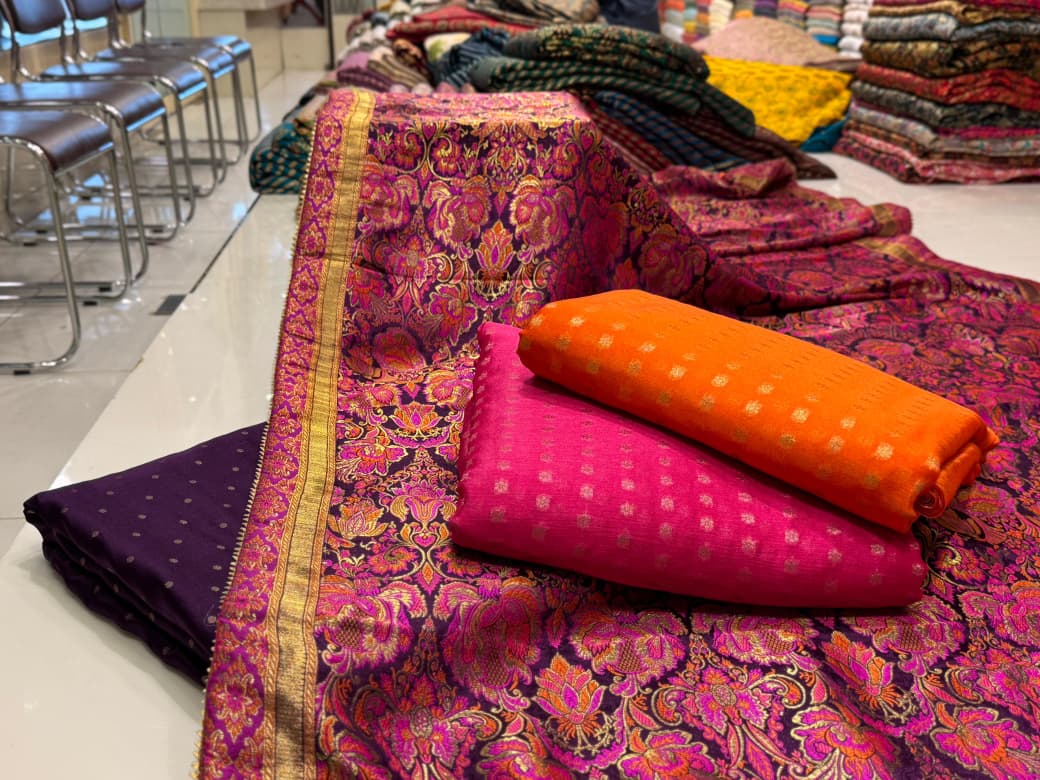 RESHMI RAJISTANI KHIMKHAB